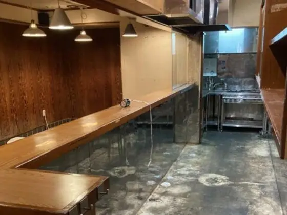 能見台の居抜き店舗の内装