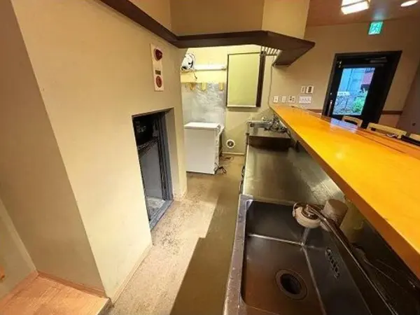駒込の居抜き店舗の厨房