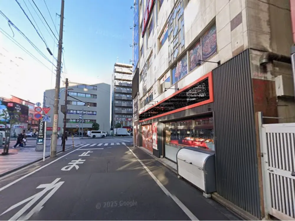 東新宿の居抜き店舗の外観