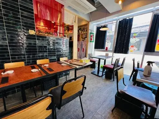 吉祥寺の中華料理居抜きの内装