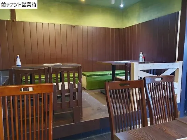 大島の居抜き店舗の内装