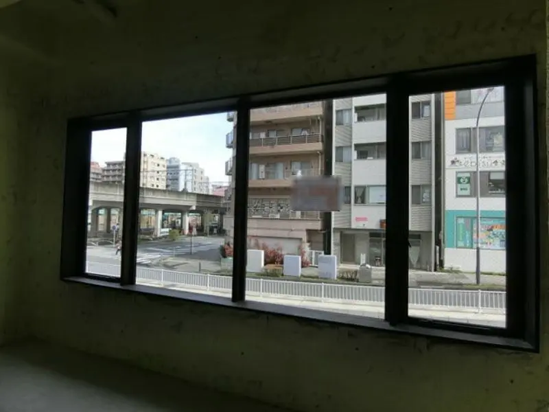 センター北のスケルトン物件の内装