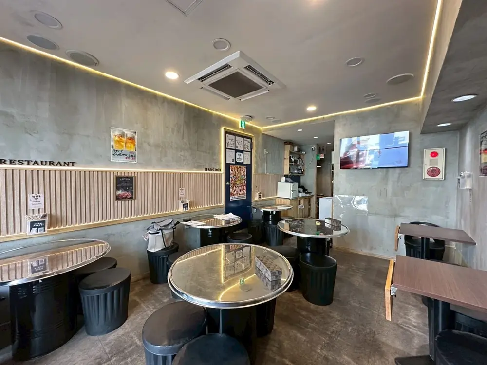居酒屋の居抜き物件の内装