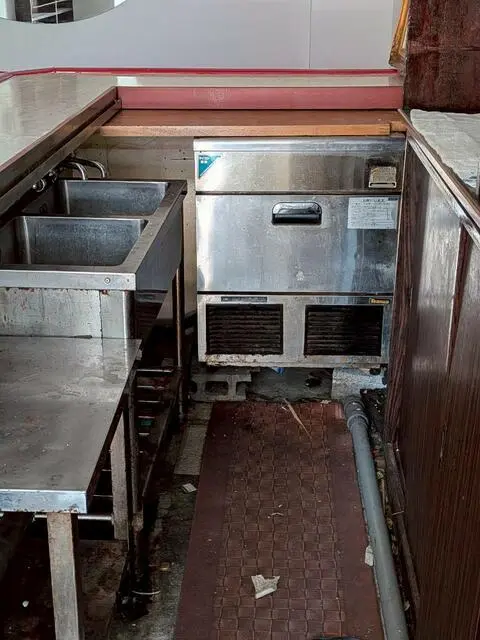 西新井の居抜き店舗の厨房