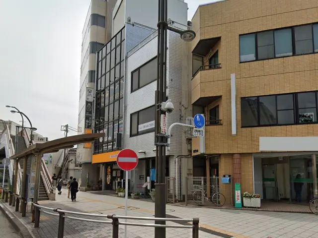 小作の居抜き店舗の外観