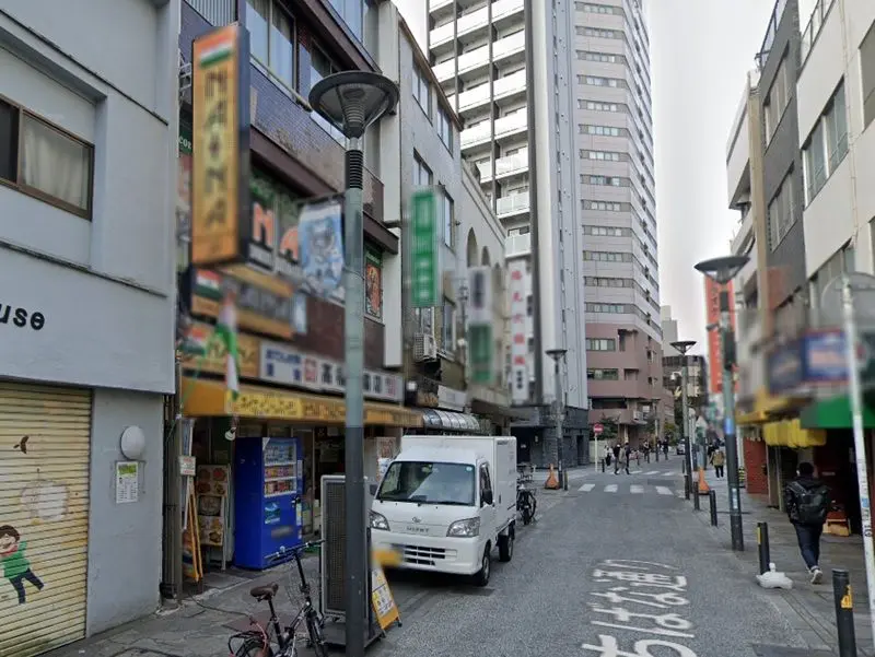 京急川崎のインド・ネパール料理居抜きの外観