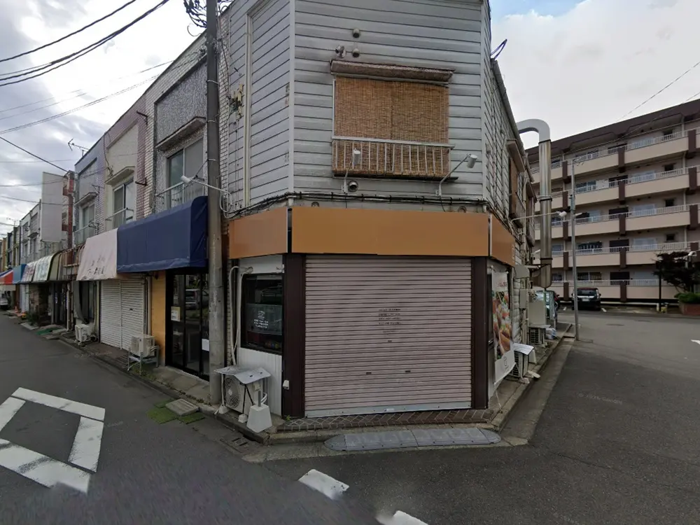 与野本町のカフェ・喫茶店居抜きの外観