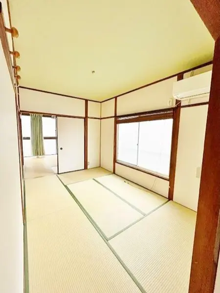 カフェ・喫茶店の居抜き物件の内装