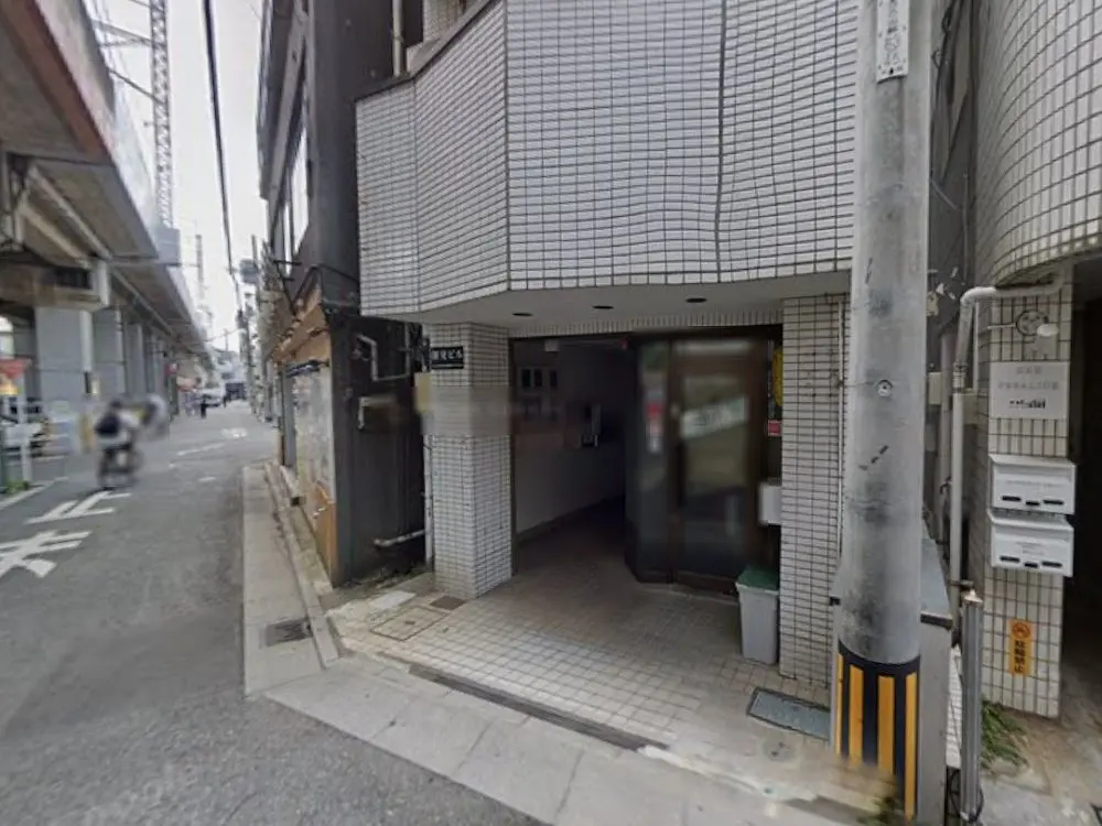 南浦和の事務所仕様店舗物件の外観