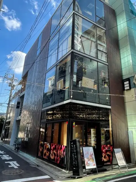 中目黒のケーキ屋居抜きの外観
