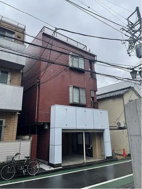 板橋本町の事務所仕様店舗物件の外観