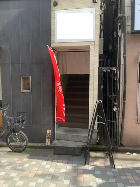 焼肉屋の居抜き物件のエントランス