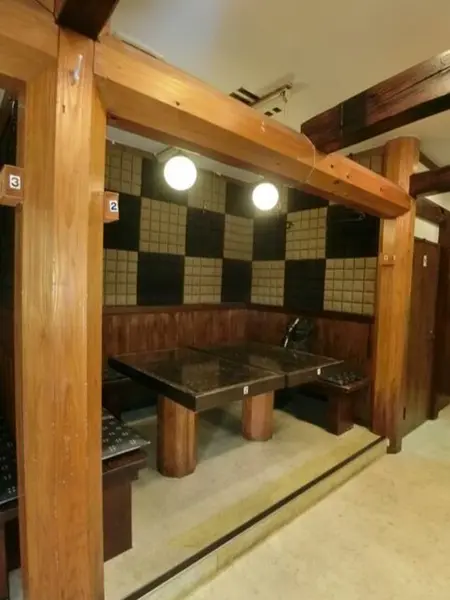 さがみ野の居抜き店舗の内装