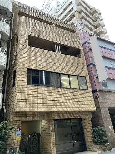 池袋の居抜き店舗の外観
