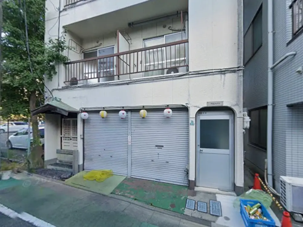 ラーメンの居抜き物件のエントランス