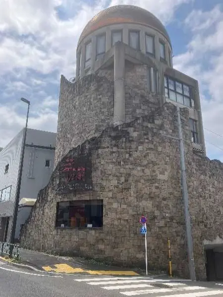中華料理の居抜き物件の外観