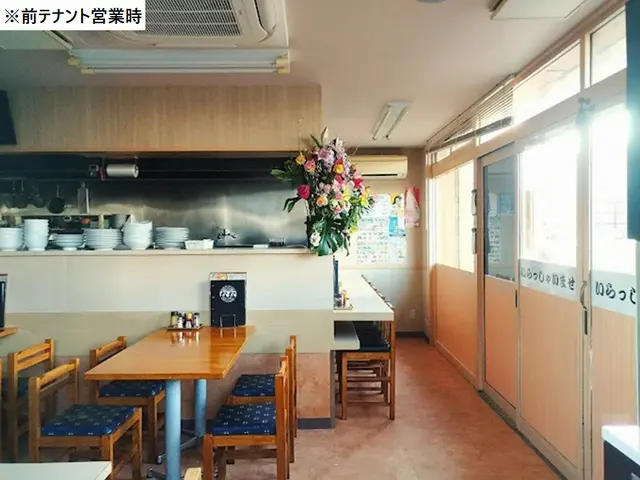 中華料理の居抜き物件の内装