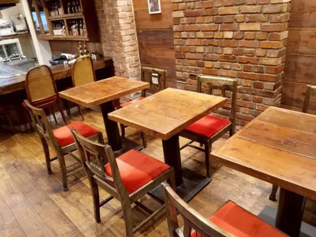 六本木の居抜き店舗の内装