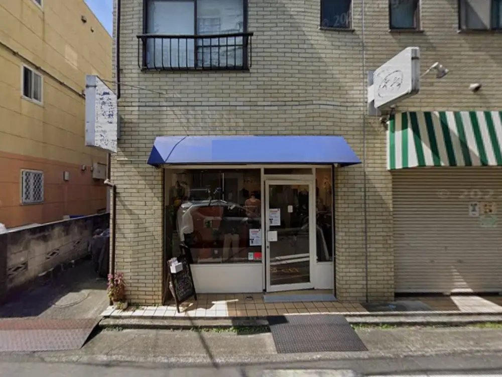 物販の居抜き物件の外観