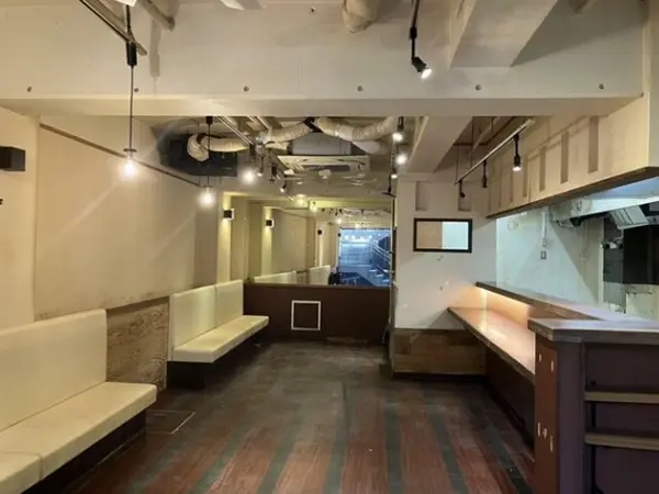 江戸川橋の居抜き店舗の内装