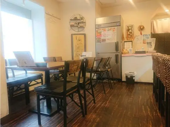中華料理の居抜き物件の内装