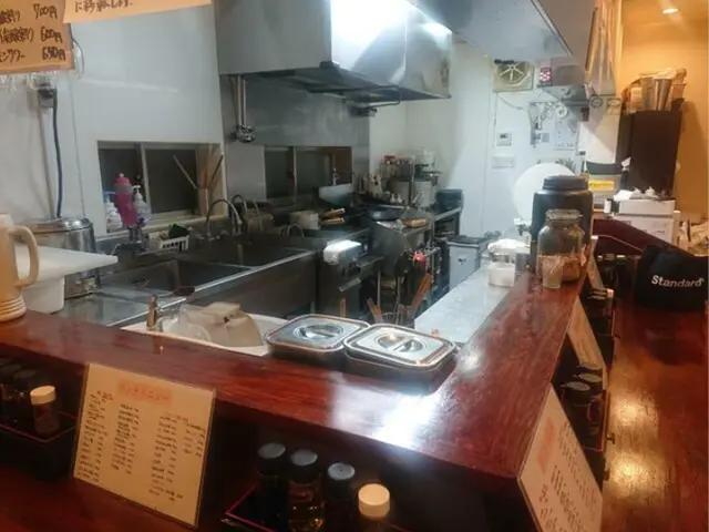 中華料理の居抜き物件の内装