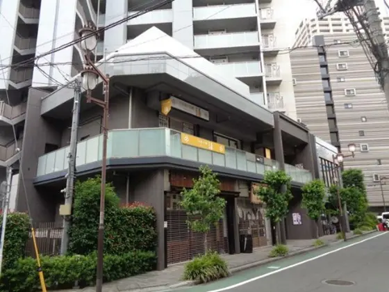 府中のカフェ・喫茶店居抜きの外観