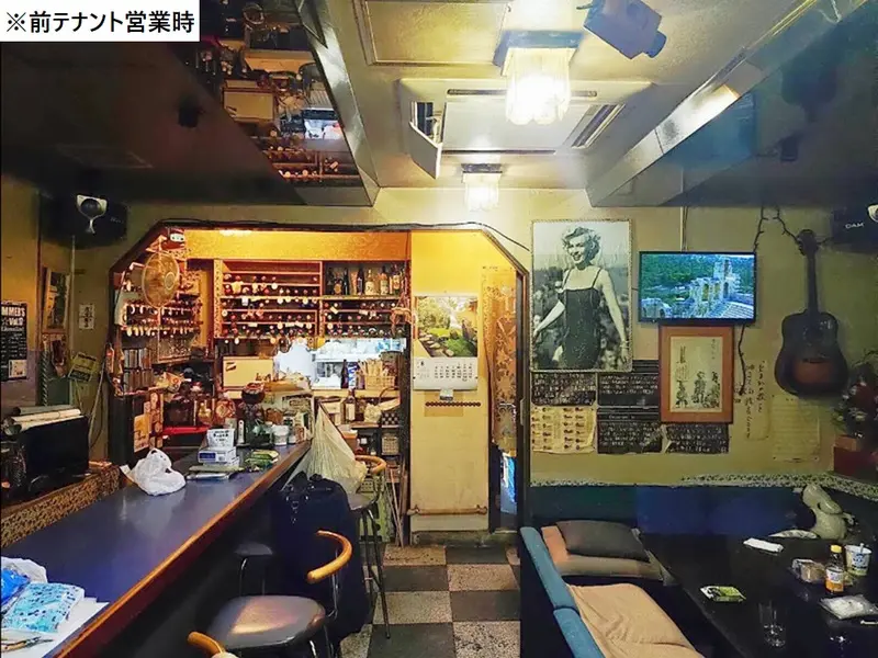 新田のスナック・パブ居抜きの内装