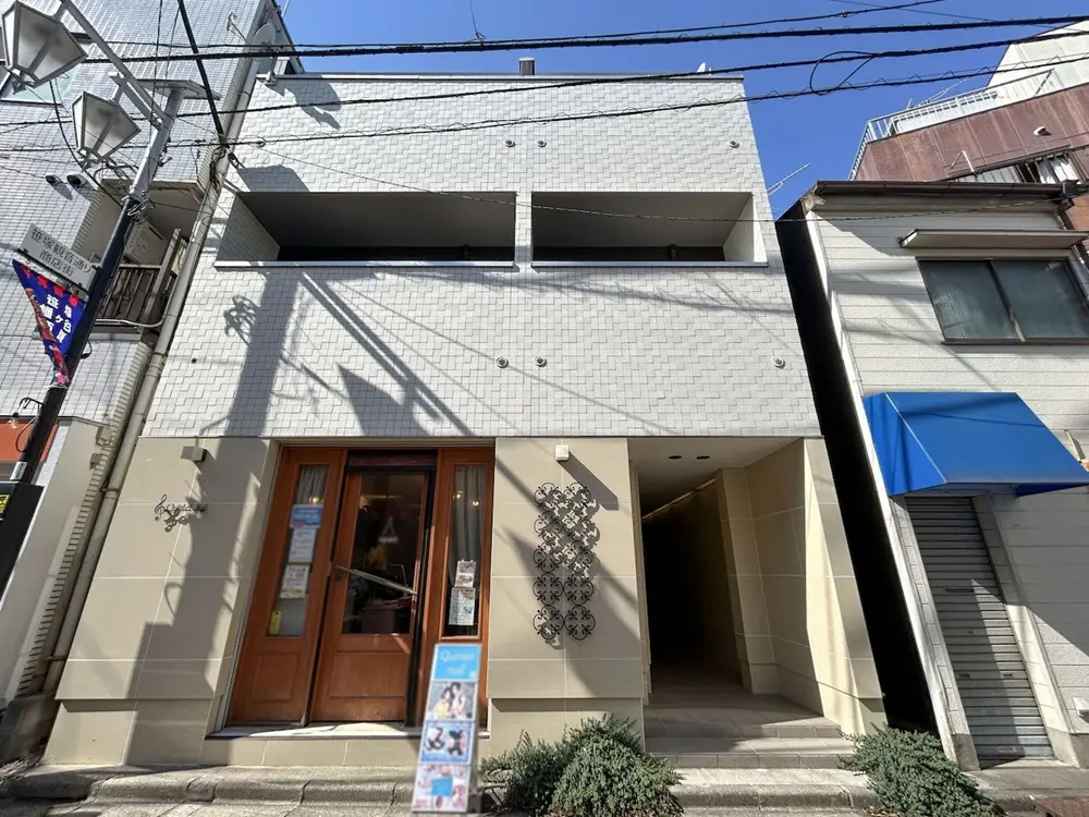 笹塚の事務所仕様店舗物件の外観