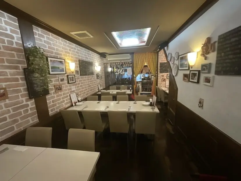 浅草の居抜き店舗の内装