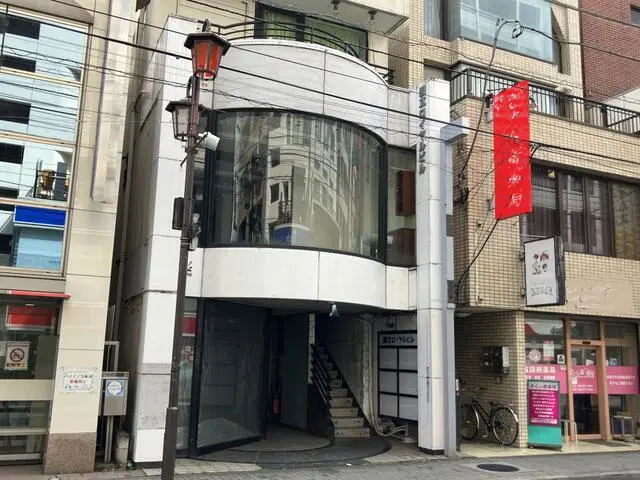美容室・理容室の居抜き物件の外観