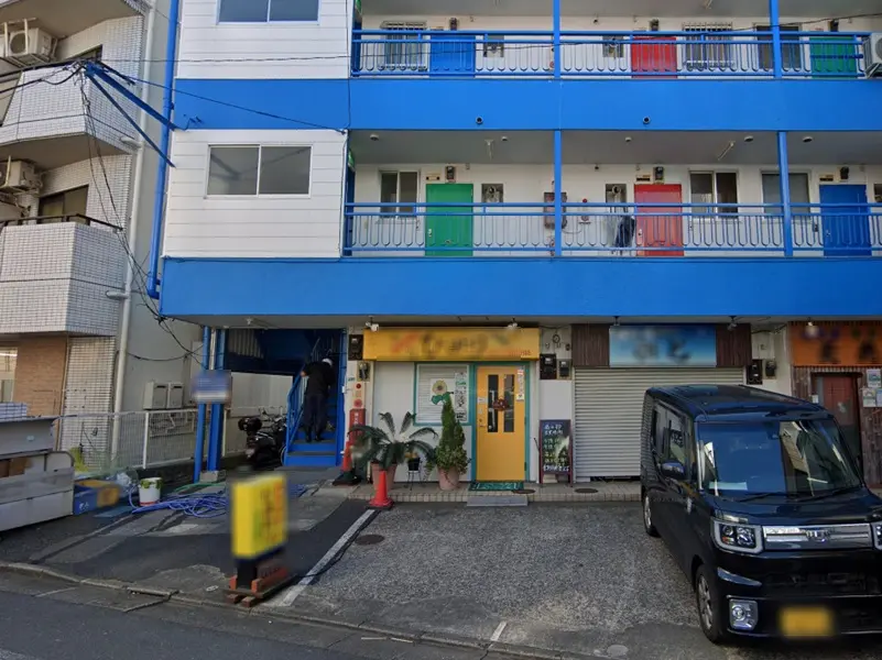 貸店舗(スケルトン)の外観