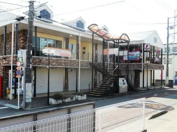 渋沢の居抜き店舗の外観