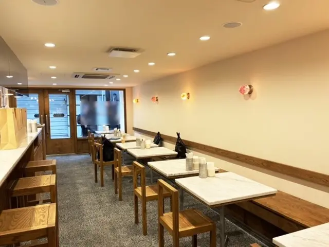 広尾のカフェ・喫茶店居抜きの内装