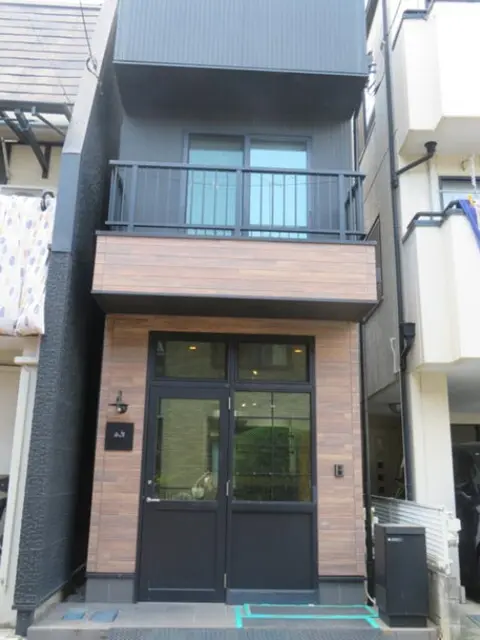 貸店舗(事務所仕様)の外観