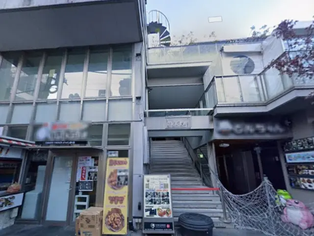カフェ・喫茶店の居抜き物件の外観