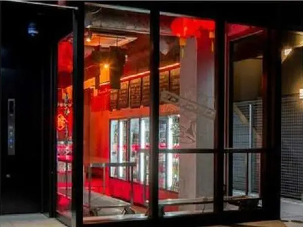 武蔵小山の居抜き店舗の内装