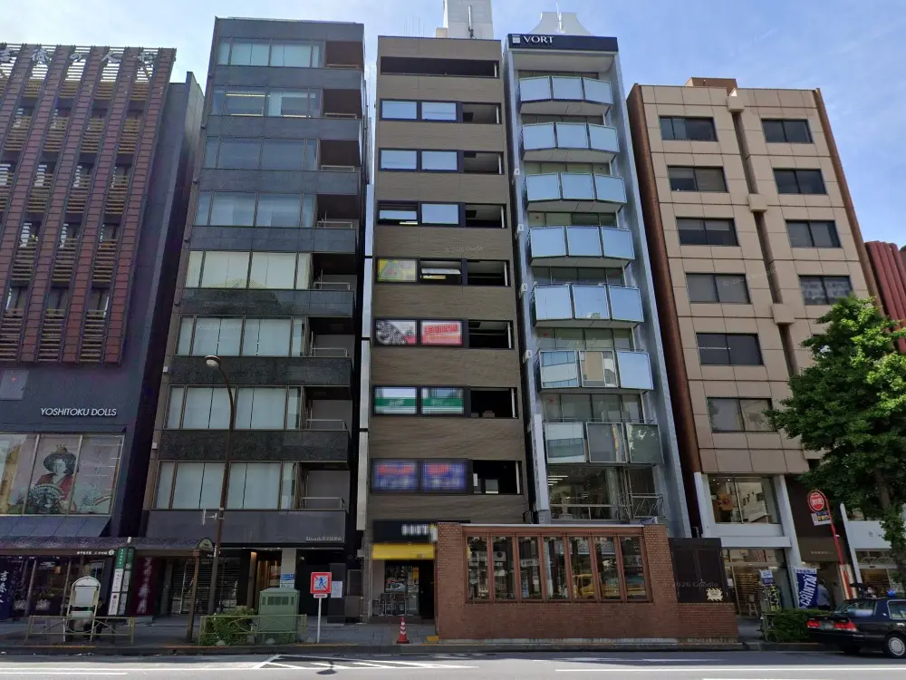 貸店舗(事務所仕様)の外観