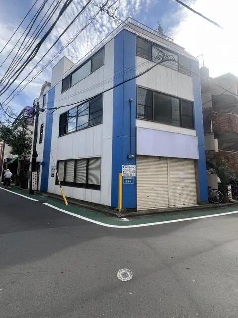 地下鉄赤塚の事務所仕様物件の外観