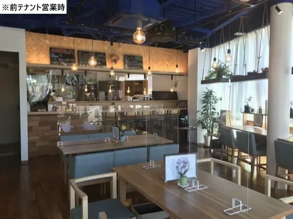 京急長沢のカフェ・喫茶店居抜きの内装