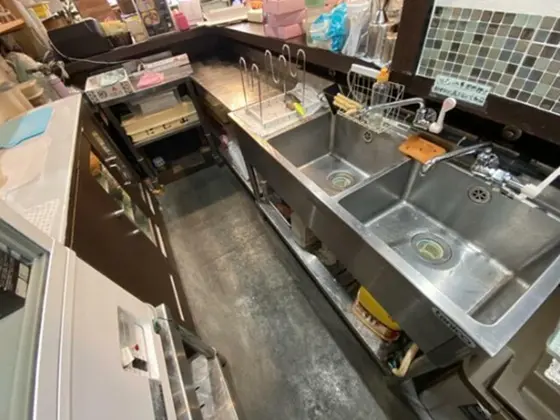 西川口の居抜き店舗の厨房