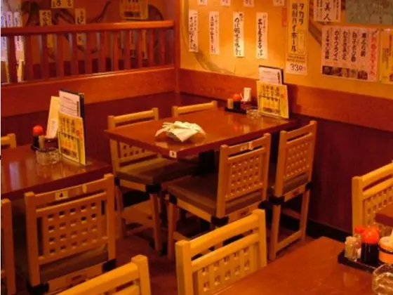居酒屋の居抜き物件の内装