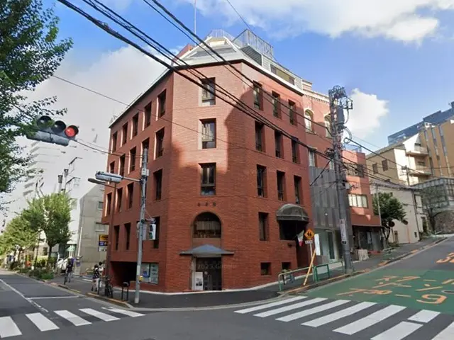 麹町のイタリアン居抜きの外観