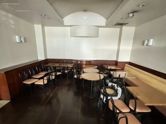 カフェ・喫茶店の居抜き物件の内装
