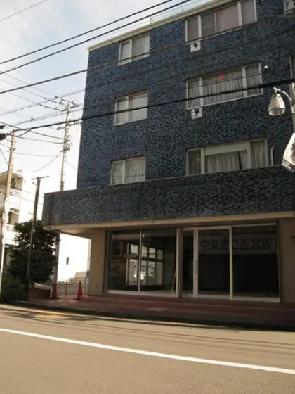 南大塚のスケルトン店舗物件の外観
