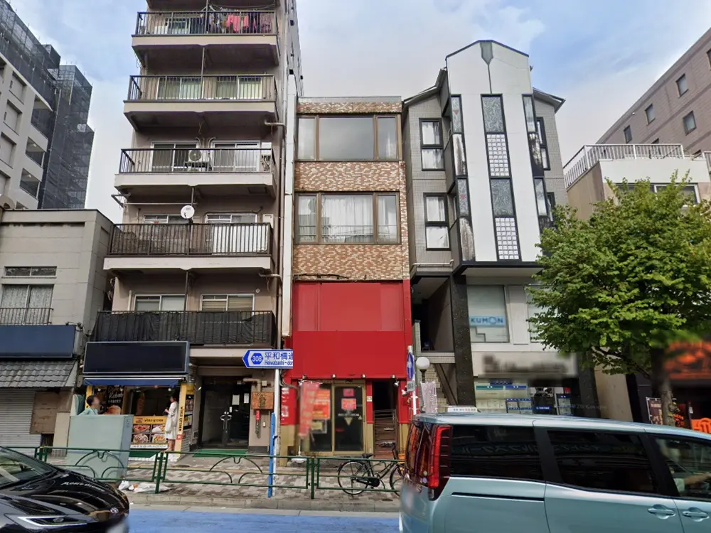 貸店舗(スケルトン)の外観