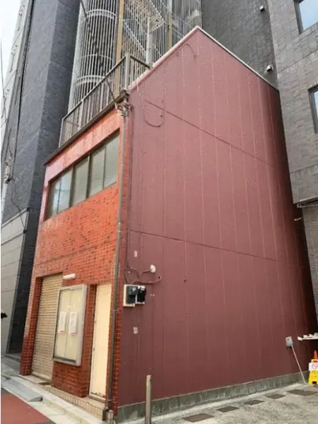 貸店舗(スケルトン)の外観