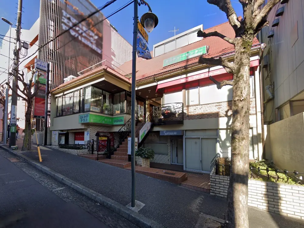 百合ヶ丘の事務所仕様店舗物件の外観