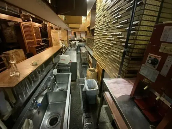 居酒屋の居抜き物件の厨房