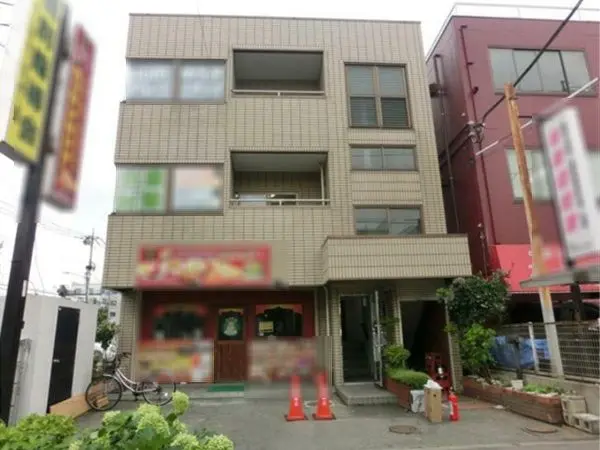 貸店舗(事務所仕様)の外観